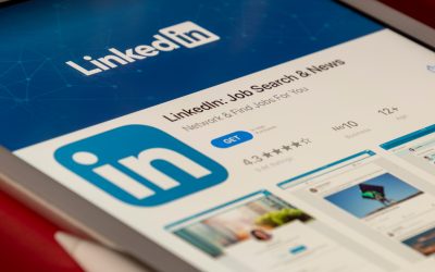 What Is One Advantage Of Advertising On LinkedIn?